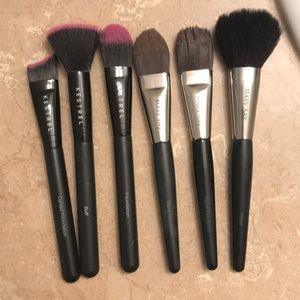 Mary Kay Brush Set